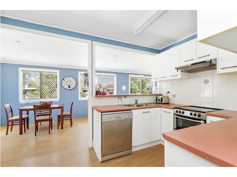 36 Johnson Street, Kallangur QLD 4503