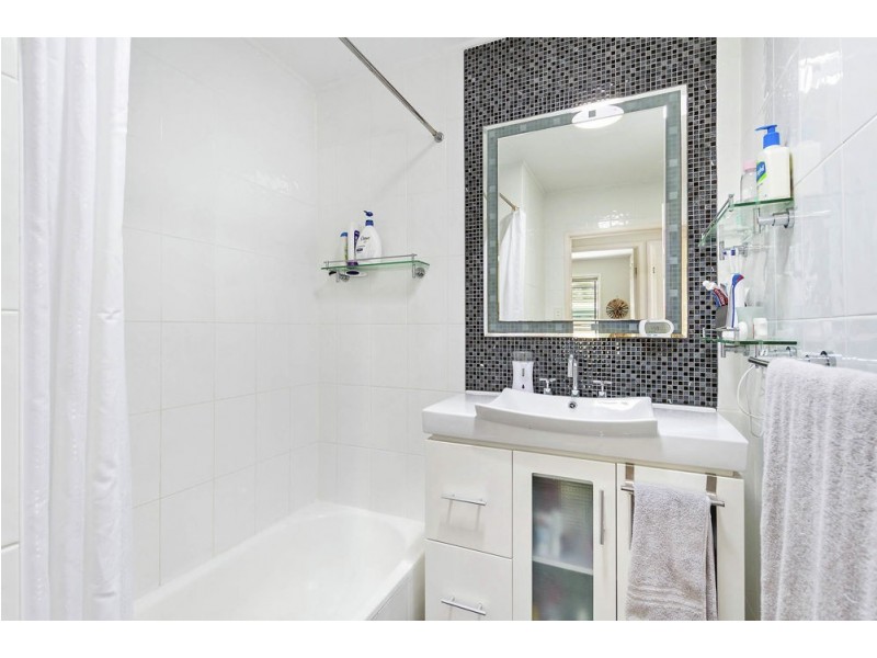 36 Johnson Street, Kallangur QLD 4503