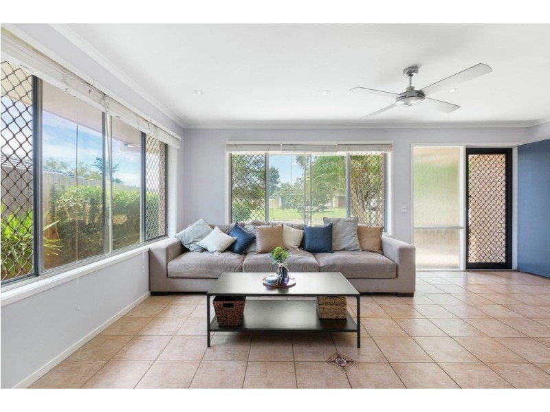 18 Rainwood Street, Bracken Ridge QLD 4017