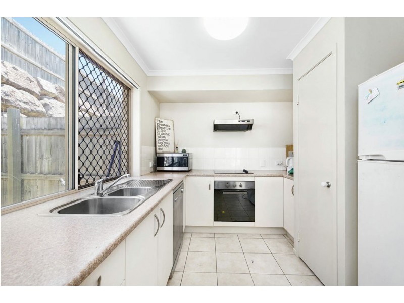 10 Tylah Street, Kallangur QLD 4503