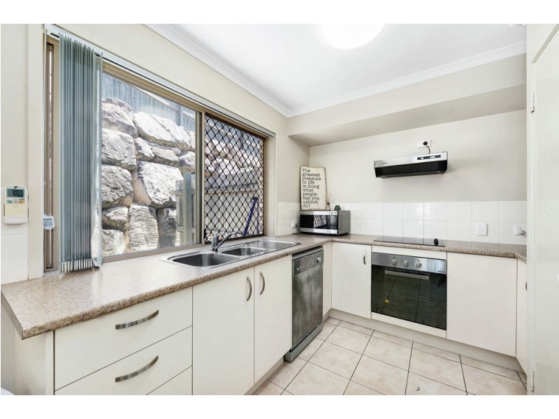 10 Tylah Street, Kallangur QLD 4503