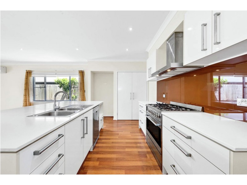 31 Troon Street, North Lakes QLD 4509