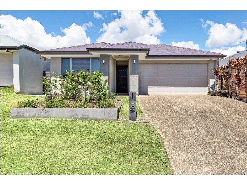 31 Troon Street, North Lakes QLD 4509