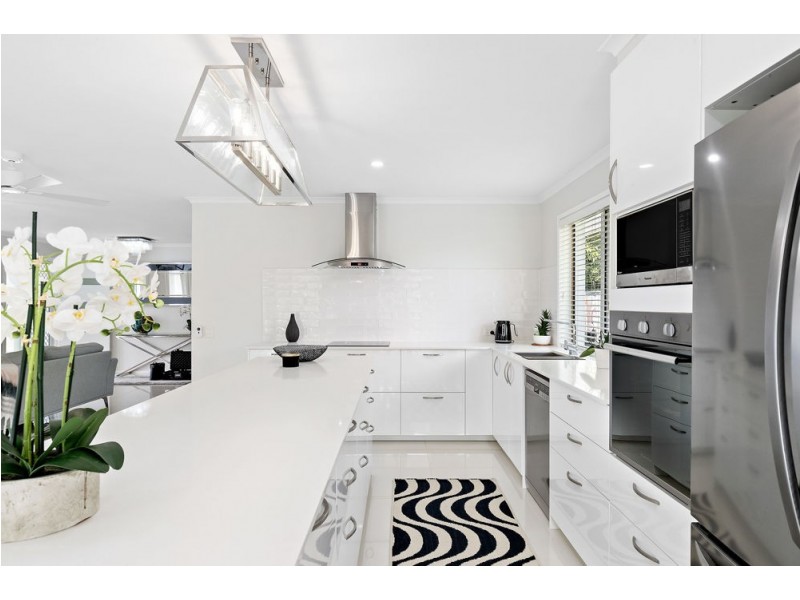 2 Wentworth Place, Narangba QLD 4504