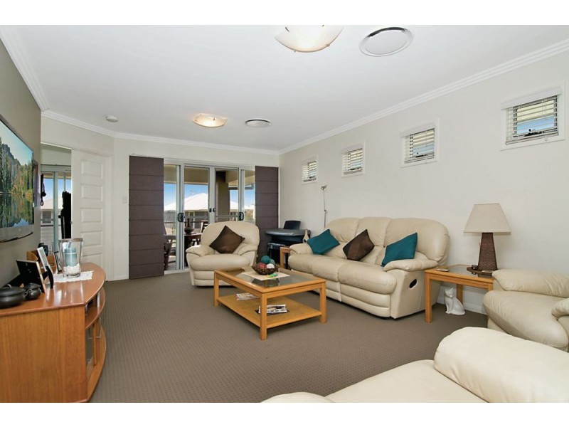 8 Els Court, North Lakes QLD 4509