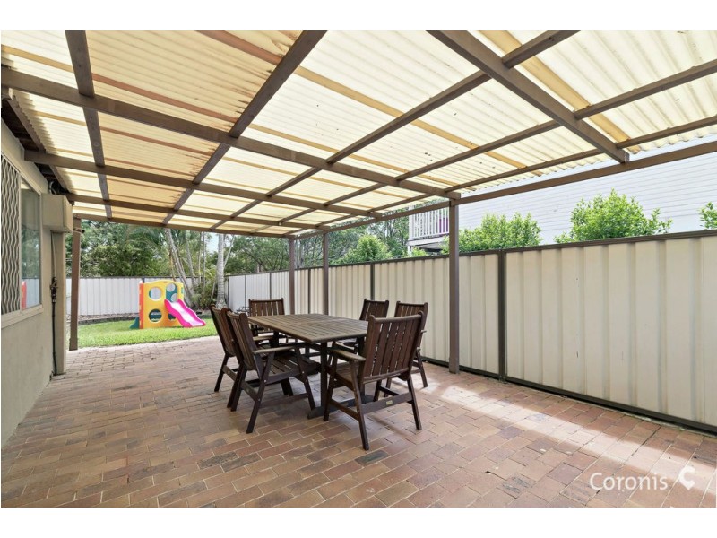 18 Sylvester Drive, Kallangur QLD 4503