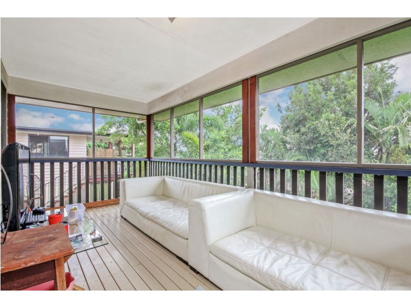 30 Thompson Road, Kallangur QLD 4503