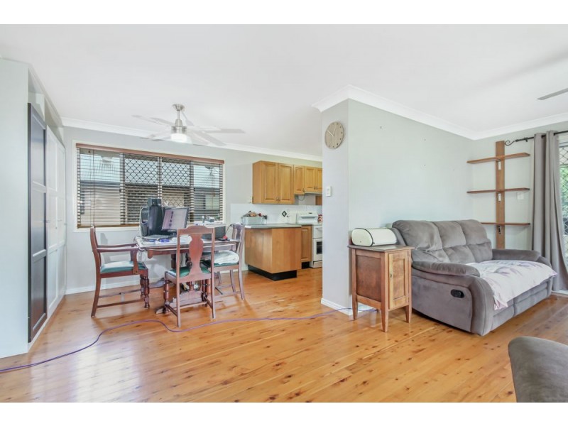 30 Thompson Road, Kallangur QLD 4503