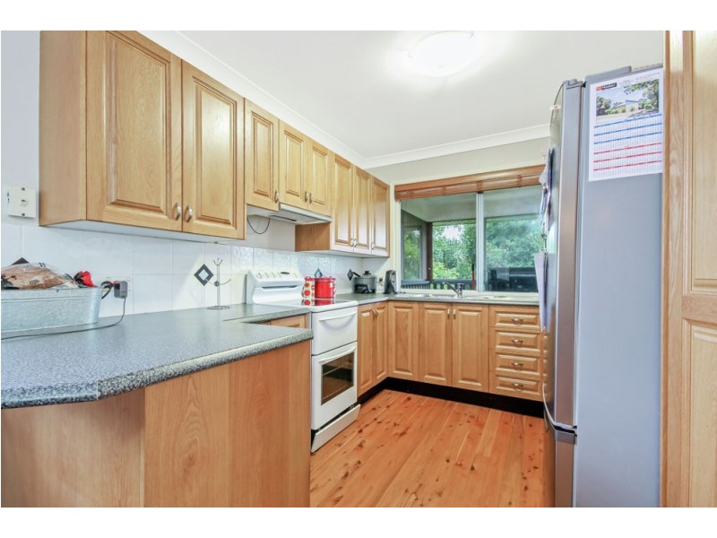 30 Thompson Road, Kallangur QLD 4503