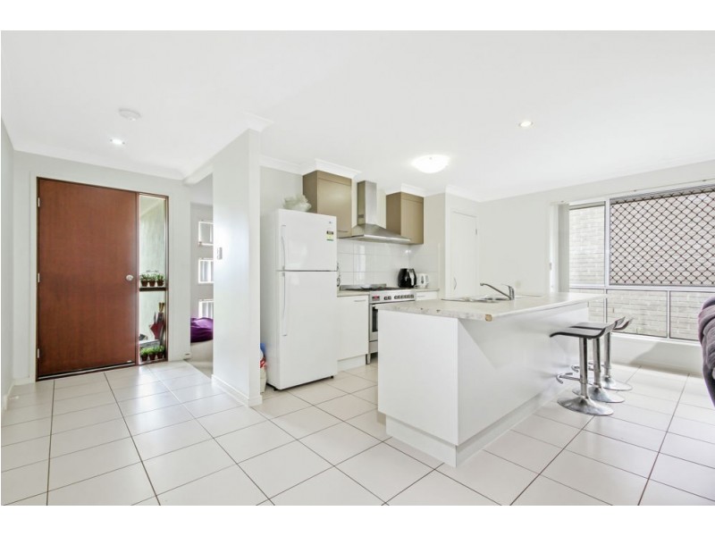 24 Elderflower Circuit, Griffin QLD 4503