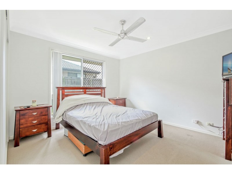 24 Elderflower Circuit, Griffin QLD 4503