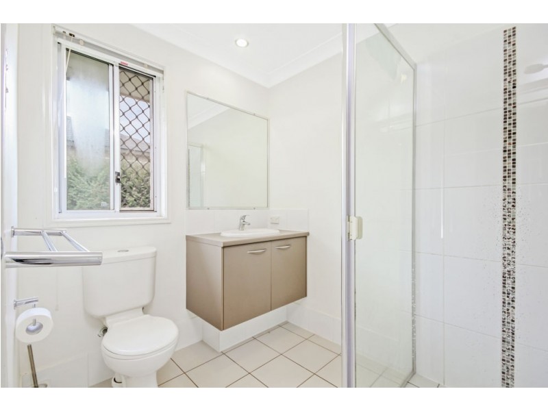 24 Elderflower Circuit, Griffin QLD 4503