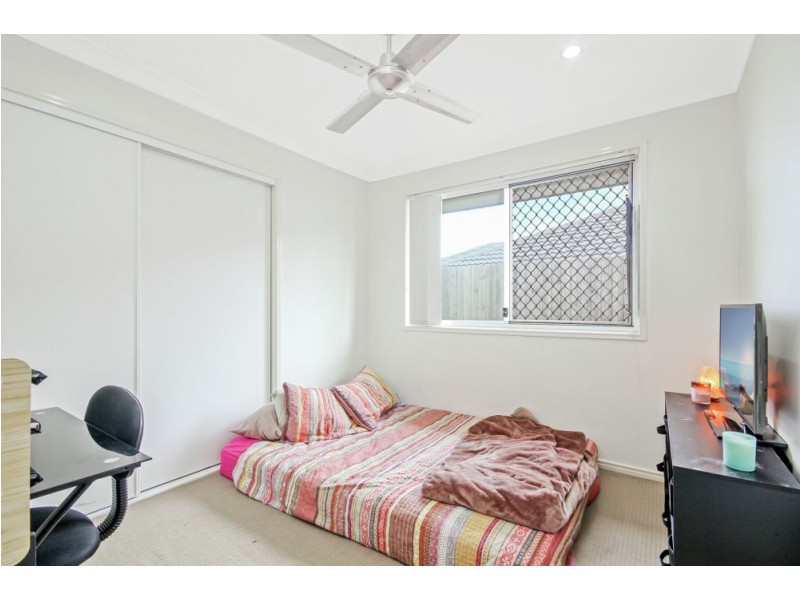 24 Elderflower Circuit, Griffin QLD 4503