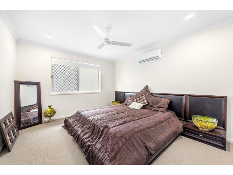 14 Cooloola Crescent, North Lakes QLD 4509