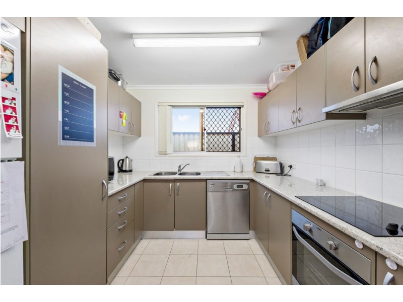 18 Lime Street, Redcliffe QLD 4020