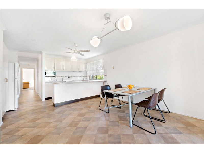 13 Magnolia Dr, Kallangur QLD 4503