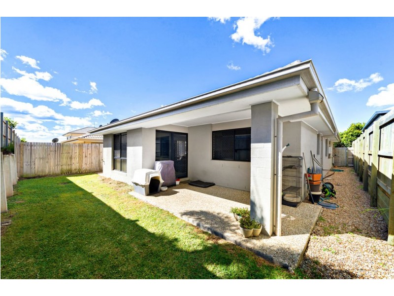 100 Mackintosh Drive, North Lakes QLD 4509