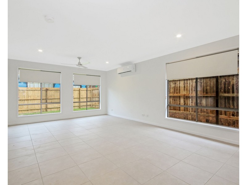 8 Princess Street, Burpengary QLD 4505
