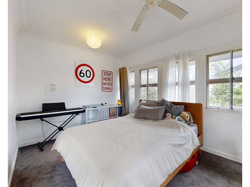 31 Bishop Road, Beachmere QLD 4510