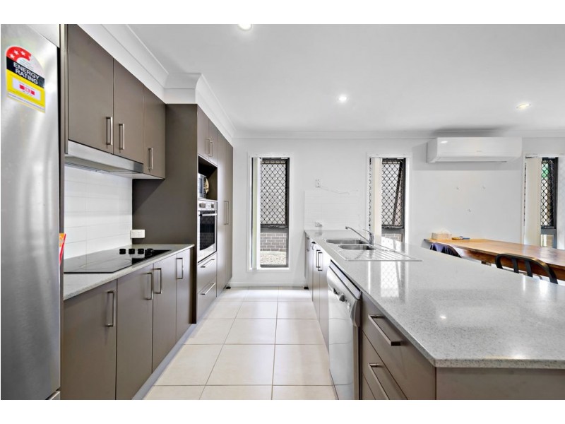 6 Pekin Close, Mango Hill QLD 4509