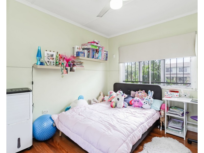 12 Bateman Street, Deception Bay QLD 4508
