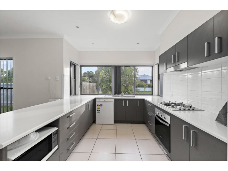 49 Nicklaus Parade, North Lakes QLD 4509