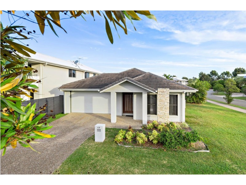 49 Nicklaus Parade, North Lakes QLD 4509