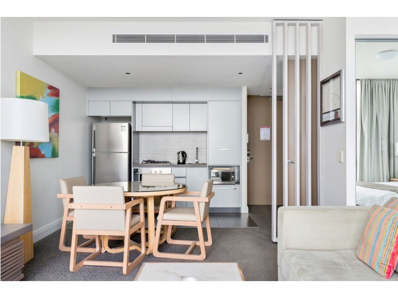 1206/101 Marine Parade, Redcliffe QLD 4020