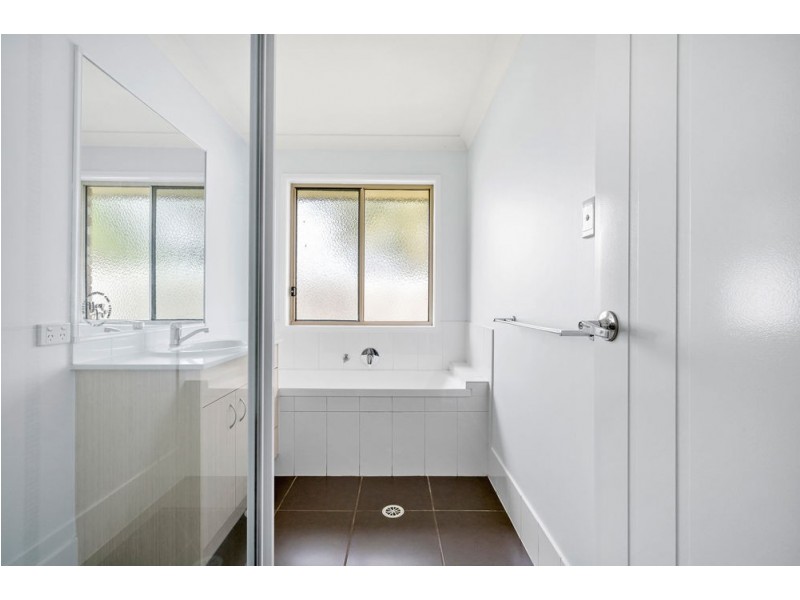 12 Beech Drive, Morayfield QLD 4506