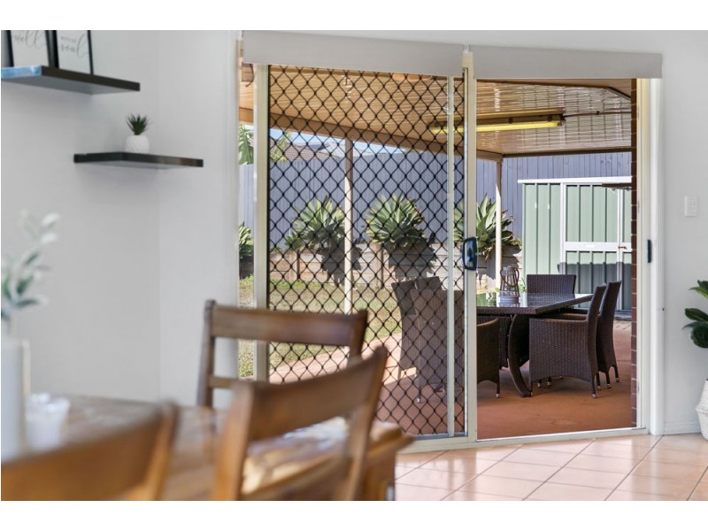 11 Barnard Crescent, Murrumba Downs QLD 4503