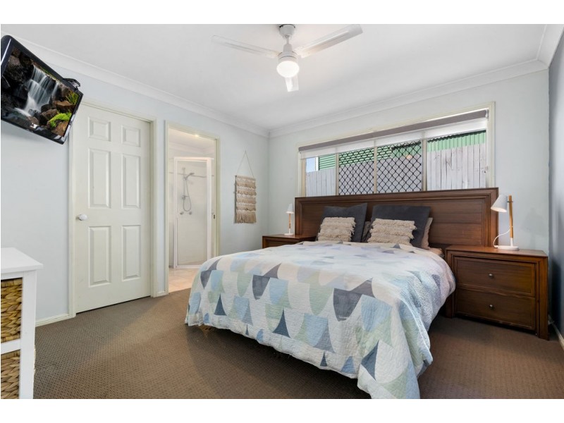 11 Barnard Crescent, Murrumba Downs QLD 4503
