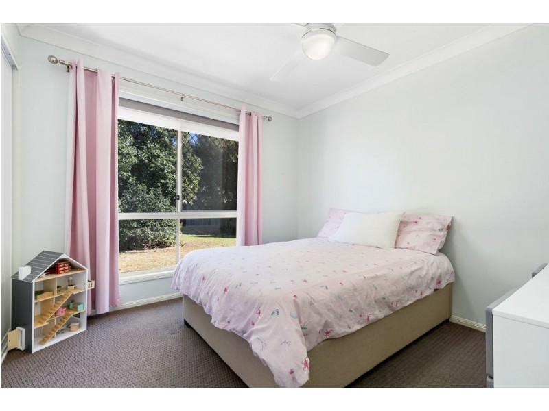 11 Barnard Crescent, Murrumba Downs QLD 4503