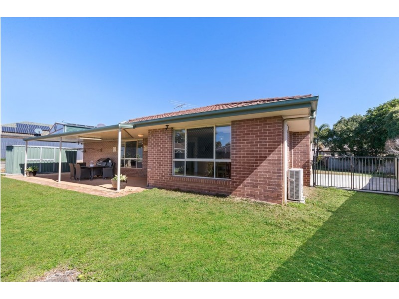 11 Barnard Crescent, Murrumba Downs QLD 4503