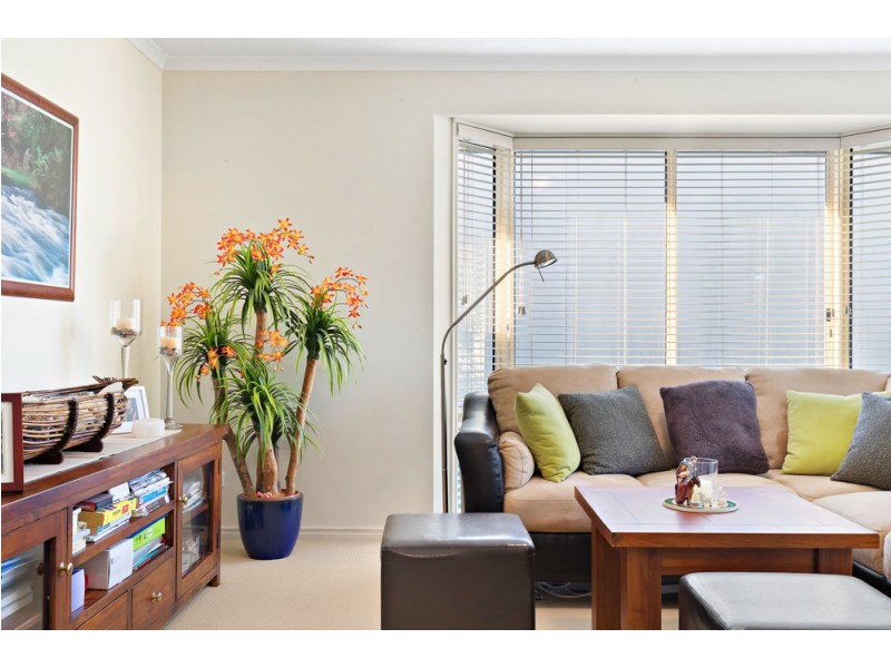 9 Albatross Close, North Lakes QLD 4509