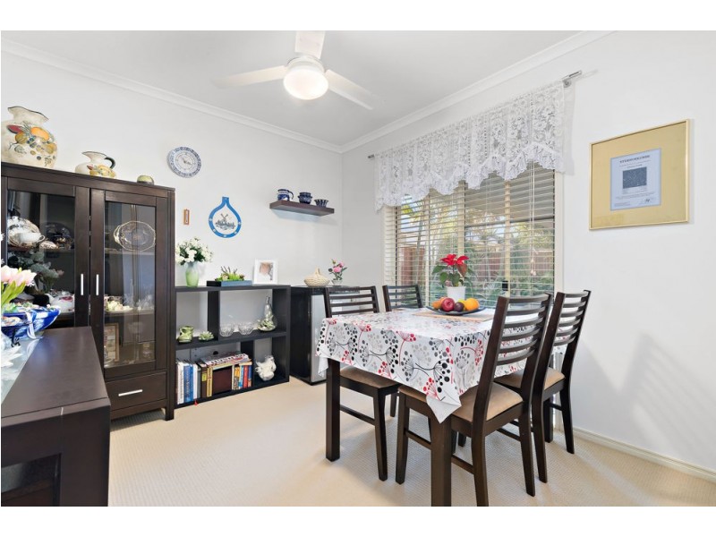 9 Albatross Close, North Lakes QLD 4509