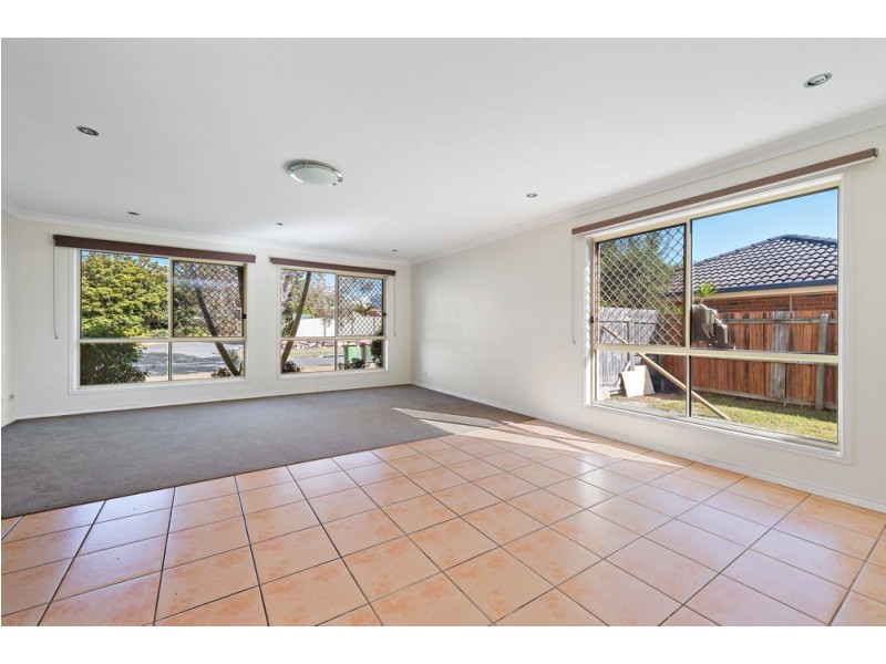 18 Swords Parade, North Lakes QLD 4509