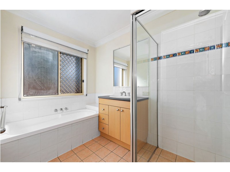 18 Swords Parade, North Lakes QLD 4509