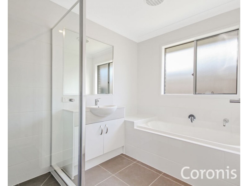 42 Whitehaven Street, Burpengary QLD 4505