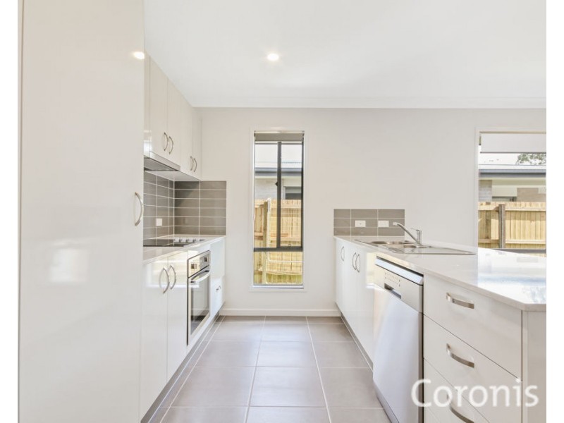 42 Whitehaven Street, Burpengary QLD 4505