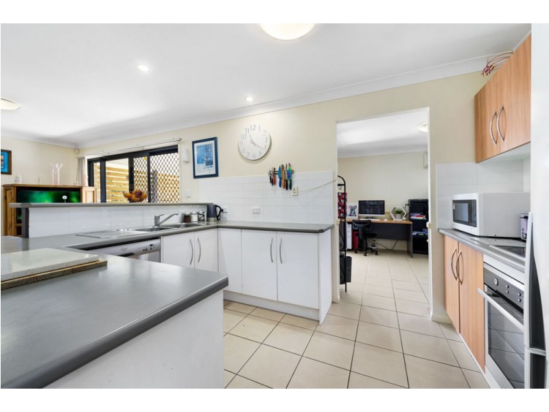10 Cockatiel Court, Deception Bay QLD 4508