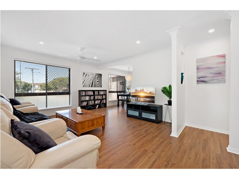 16 Lerose Avenue, Kallangur QLD 4503