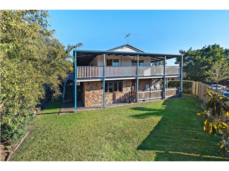 18 Wullun Place, Narangba QLD 4504