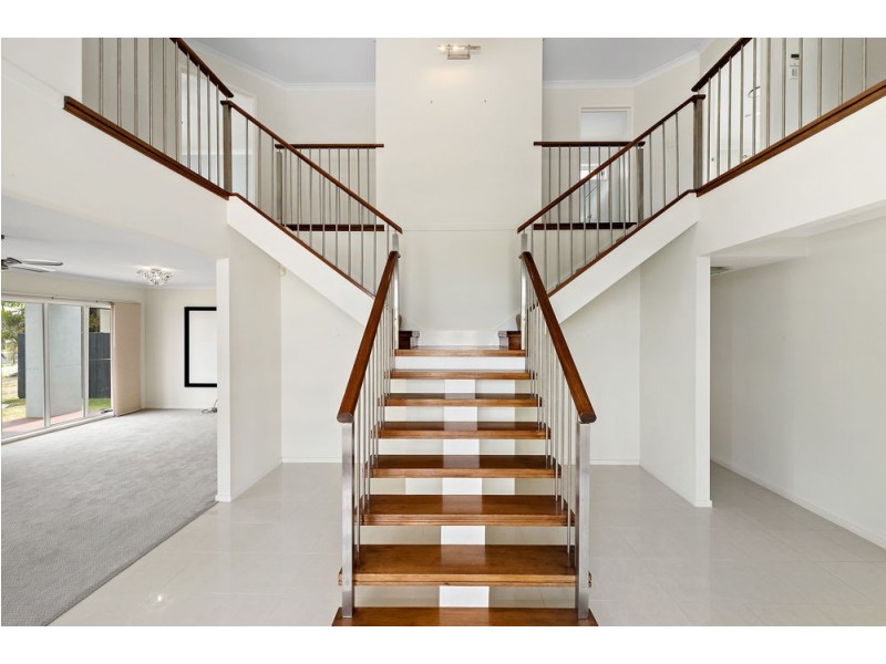 32 Echidna Parade, North Lakes QLD 4509