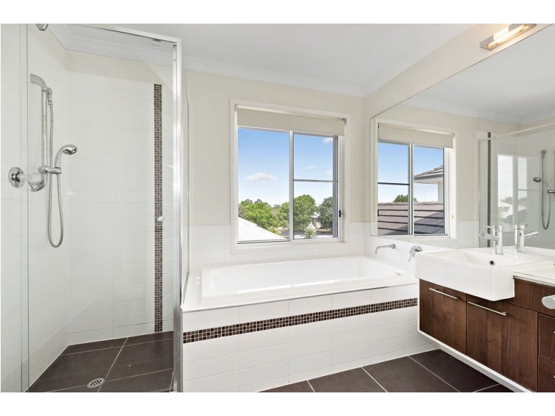 32 Echidna Parade, North Lakes QLD 4509