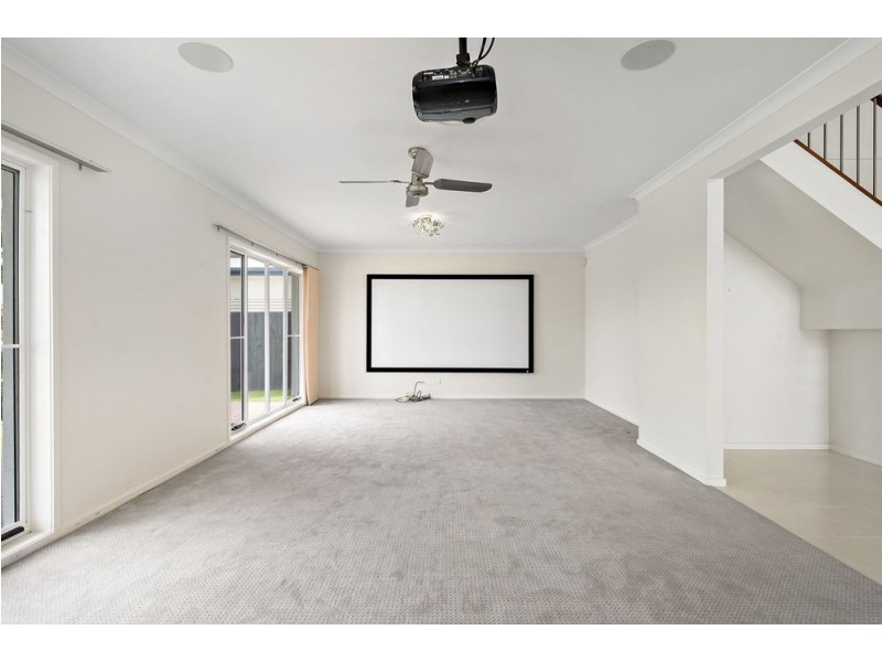 32 Echidna Parade, North Lakes QLD 4509