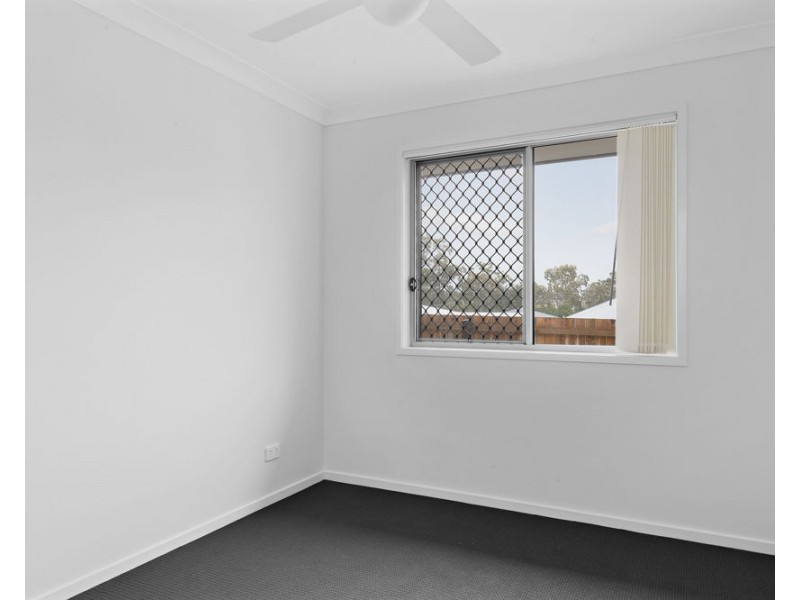 2/12 Cronin Street, Morayfield QLD 4506