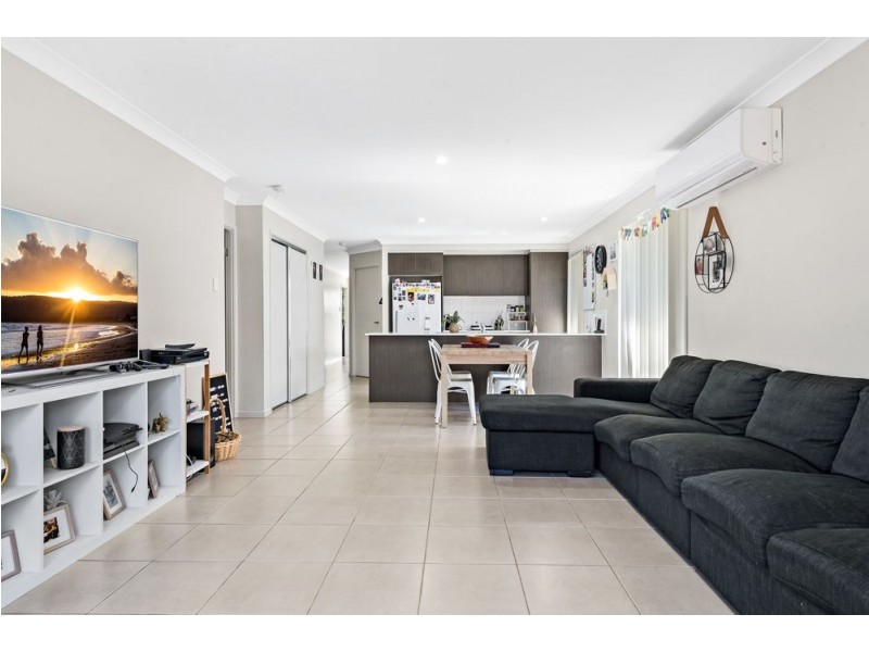 11 Wallis Circuit, North Lakes QLD 4509