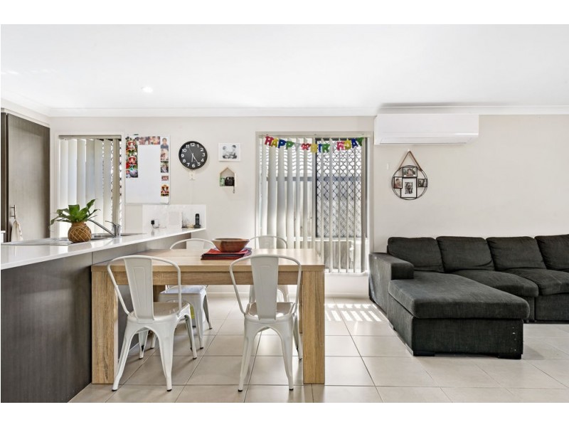 11 Wallis Circuit, North Lakes QLD 4509