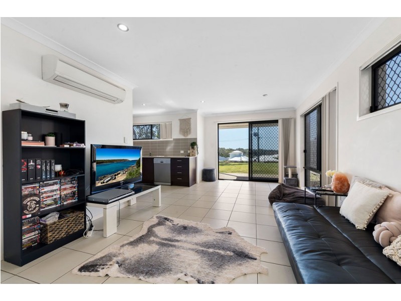 55 Braxlaw Crescent, Dakabin QLD 4503