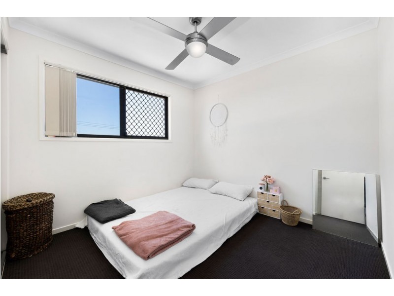 55 Braxlaw Crescent, Dakabin QLD 4503